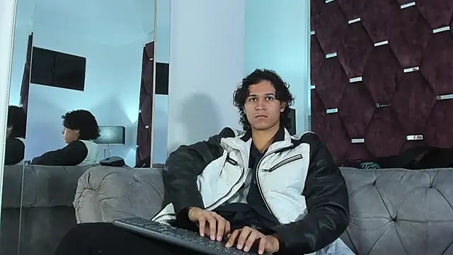 TonyBenedetti online show from March 29, 7:25 pm