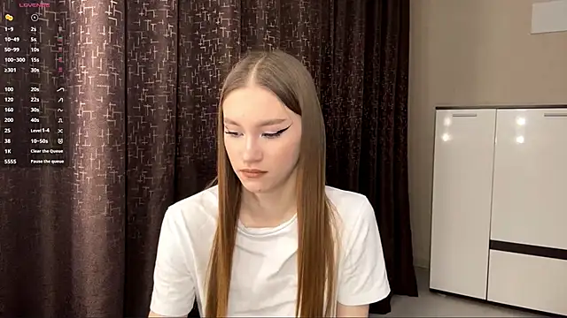 NuDonzze online show from March 30, 6:09 pm