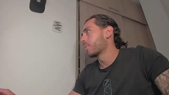 Axel  Blaze online show from March 9, 12:42 pm