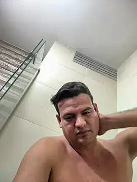 Snapshot of Dario12J chatting on February 25, 4:33 am Dario12J online show from February 25, 4:33 am