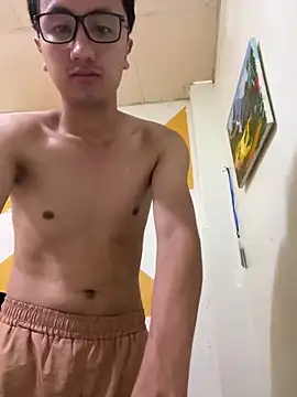 Snapshot of Gonzalogz chatting on April 17, 6:11 pm Gonzalogz online show from April 17, 6:11 pm