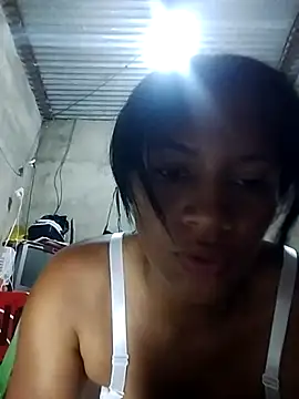 Snapshot of sexyhotbigass chatting on April 20, 11:06 pm sexyhotbigass online show from April 20, 11:06 pm