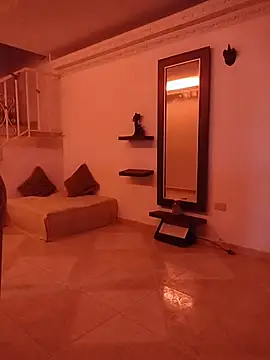 Snapshot of SHARLOTYJUANSTEVAN chatting on February 26, 11:15 pm SHARLOTYJUANSTEVAN online show from February 26, 11:15 pm