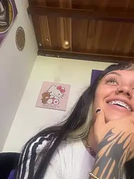 Sara 92 online show from July 20, 6:32 pm