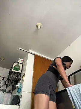 Misty-kat online show from April 14, 5:52 pm