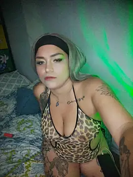 Cristal queen  online show from April 13, 7:25 am