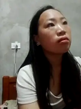 Snapshot of Miu_la chatting on February 25, 6:17 pm Miu la online show from February 25, 6:17 pm