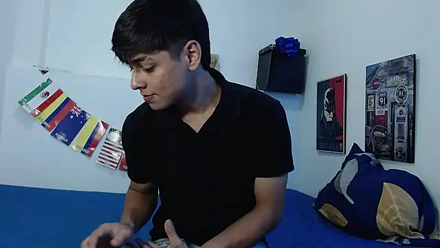 Logan Jhonson19 online show from July 11, 12:02 am