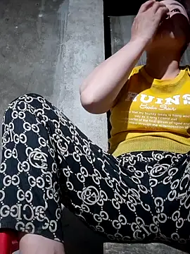 Snapshot of zanh99 chatting on March 28, 2:16 pm zanh99 online show from March 28, 2:16 pm