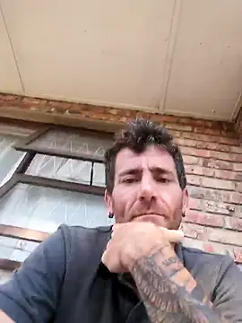 Snapshot of Warren93bezuidenhout chatting on February 25, 7:29 am Warren93bezuidenhout online show from February 25, 7:29 am