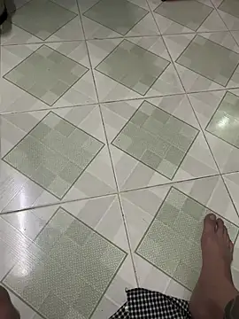 yuici79 online show from February 28, 4:08 pm