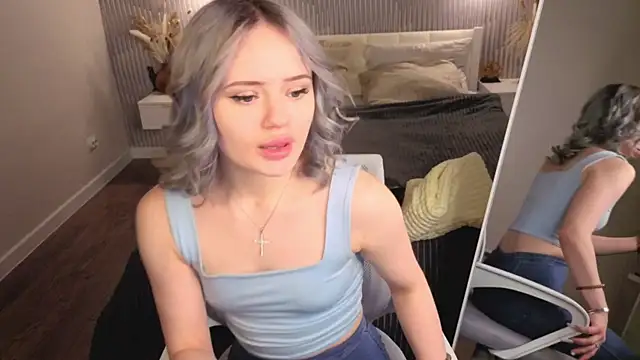 Snapshot of Tessa_Ashe chatting on May 20, 5:19 pm Tessa Ashe online show from May 20, 5:19 pm