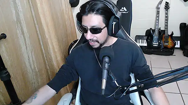 AntuanSV online show from March 29, 3:39 am
