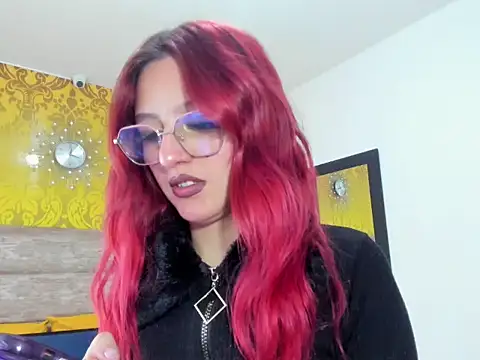 Snapshot of violeethh__ chatting on March 4, 12:33 pm violeethh online show from March 4, 12:33 pm