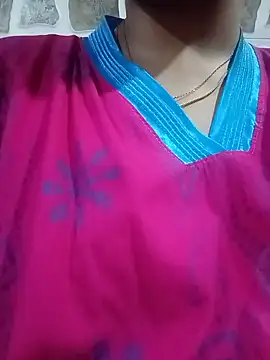Snapshot of aisha_67 chatting on July 10, 7:38 pm aisha 67 online show from July 10, 7:38 pm