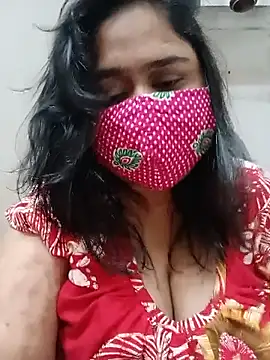 Snapshot of diyadey chatting on June 7, 11:58 am diyadey online show from June 7, 11:58 am