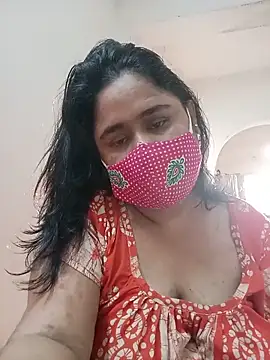 Snapshot of diyadey chatting on June 14, 11:45 am diyadey online show from June 14, 11:45 am
