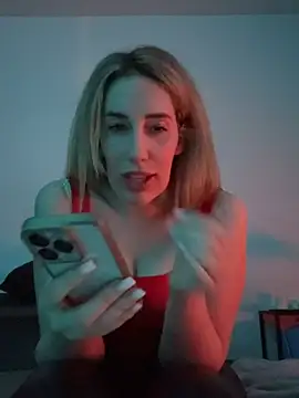 Snapshot of JuliaPrivat chatting on March 1, 10:56 pm JuliaPrivat online show from March 1, 10:56 pm