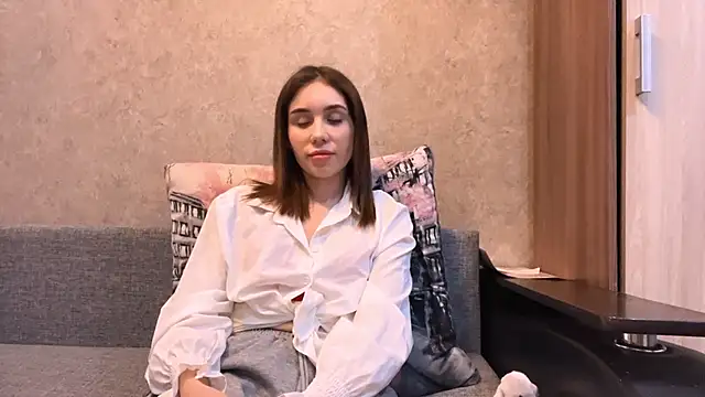 Snapshot of softmelisa chatting on February 26, 10:14 am softmelisa online show from February 26, 10:14 am