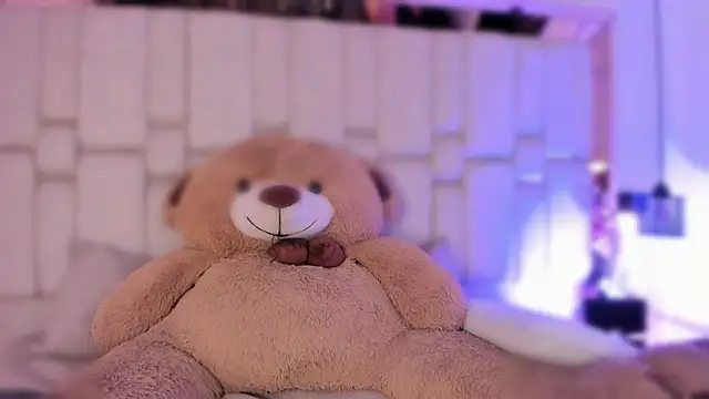 AgathaUwuDoll online show from April 5, 8:28 pm