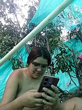 Snapshot of single_kitten chatting on March 10, 11:59 am single kitten online show from March 10, 11:59 am