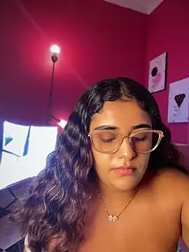 Snapshot of JennyLovett chatting on February 26, 9:14 pm JennyLovett online show from February 26, 9:14 pm