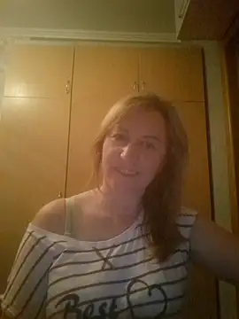 ChristinaYork online show from May 12, 8:39 pm