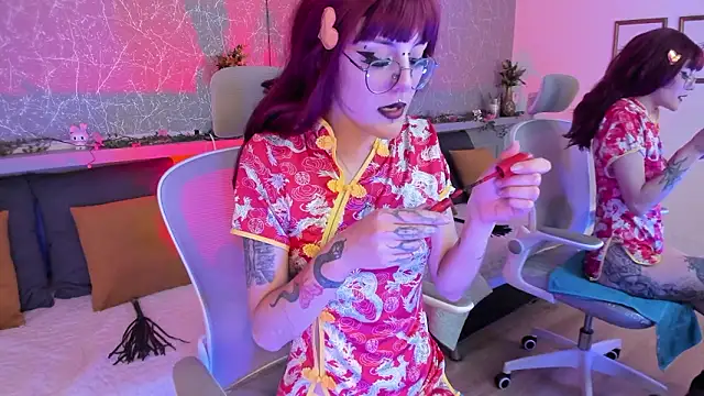 Rossie huntt online show from March 10, 1:27 pm