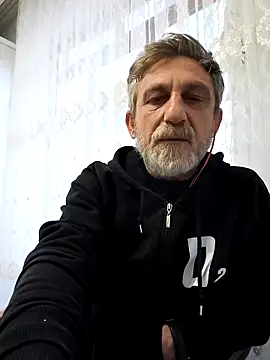 arelll34 online show from April 10, 3:06 pm