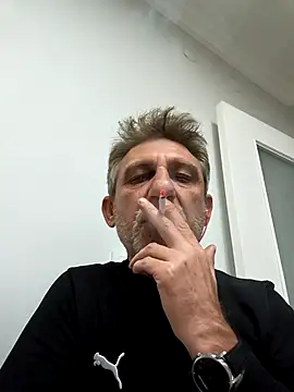 arelll34 online show from April 25, 9:12 pm