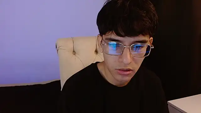 noah millerx online show from July 24, 9:35 pm