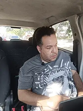 UrsoBissexualPauGrosso online show from April 15, 4:25 pm