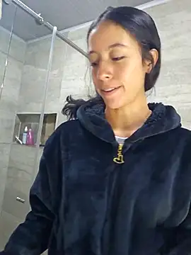 SAMY AND ARI online show from April 10, 10:20 am