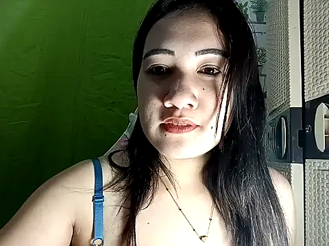 missrica13 online show from March 11, 8:09 am