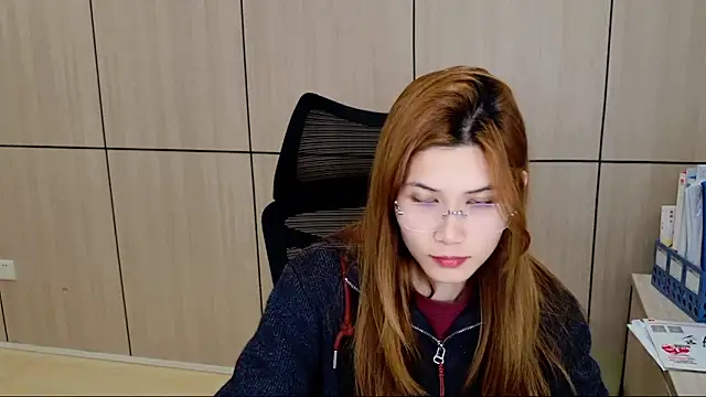 Snapshot of zhen-68 chatting on March 30, 12:55 am zhen-68 online show from March 30, 12:55 am