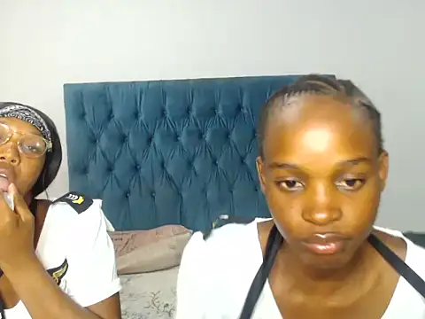 CooperHott online show from February 26, 5:01 pm