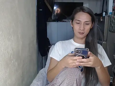 Snapshot of Xangelsexy chatting on February 26, 10:03 am Xangelsexy online show from February 26, 10:03 am