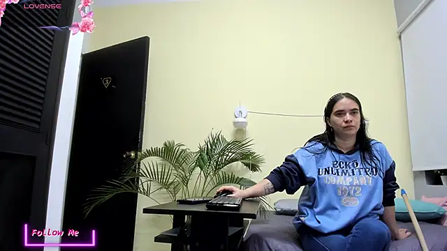  VALERIAGOMEZ online show from March 31, 9:43 am