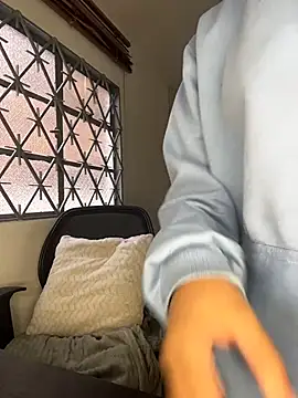 LilyRossi  online show from July 21, 12:51 pm