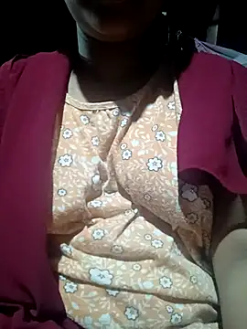 Snapshot of SumonaMoni chatting on March 31, 2:50 pm SumonaMoni online show from March 31, 2:50 pm