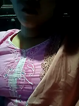 Snapshot of SumonaMoni chatting on April 8, 2:39 pm SumonaMoni online show from April 8, 2:39 pm