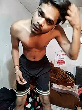 Snapshot of hot_fit_boy chatting on March 1, 11:40 pm hot fit boy online show from March 1, 11:40 pm