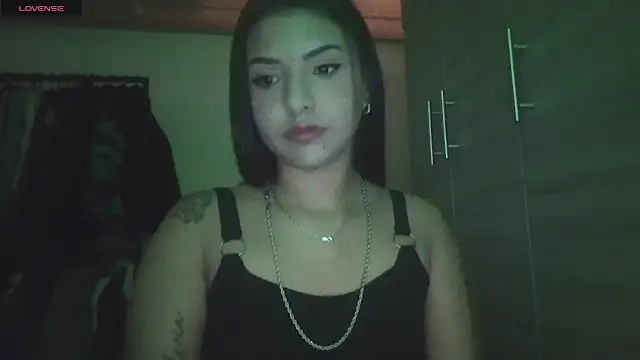 Snapshot of milena_101 chatting on March 2, 2:13 pm milena 101 online show from March 2, 2:13 pm