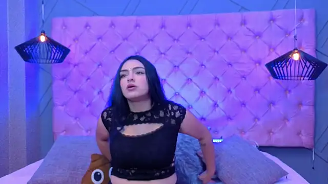 SARA HORNY- online show from May 30, 4:31 am
