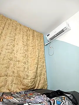 Snapshot of Brabsex chatting on February 26, 11:37 pm Brabsex online show from February 26, 11:37 pm