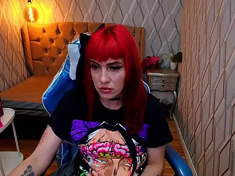 Snapshot of MaryMorganx chatting on April 13, 1:55 am MaryMorganx online show from April 13, 1:55 am