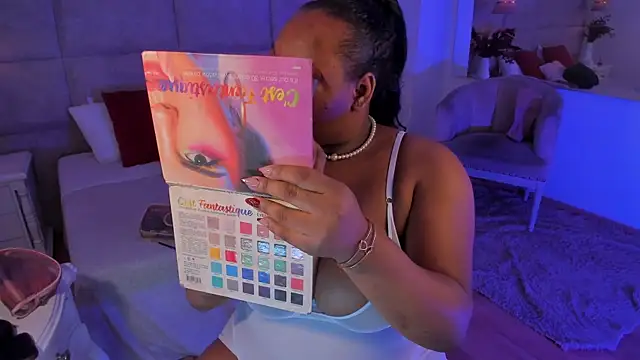 Snapshot of DestinyTornn chatting on June 21, 10:01 pm DestinyTornn online show from June 21, 10:01 pm