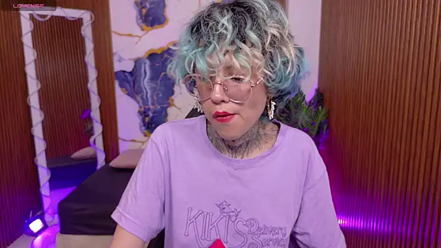 Snapshot of Lyra_tay chatting on June 17, 8:54 pm Lyra tay online show from June 17, 8:54 pm