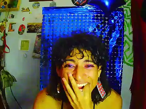 Snapshot of RAMONA_TIJERAX chatting on June 24, 1:43 pm RAMONA TIJERAX online show from June 24, 1:43 pm