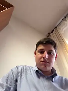 Snapshot of unlocked28 chatting on February 27, 12:49 pm unlocked28 online show from February 27, 12:49 pm